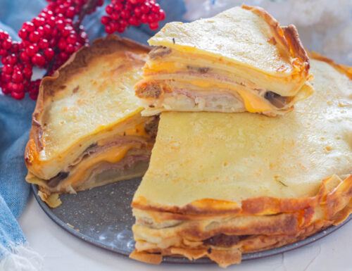 Salt Crêpes cake with mushrooms and cheese