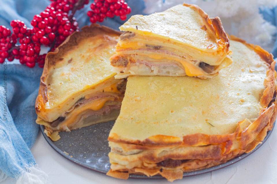 Salt Crêpes cake with mushrooms and cheese