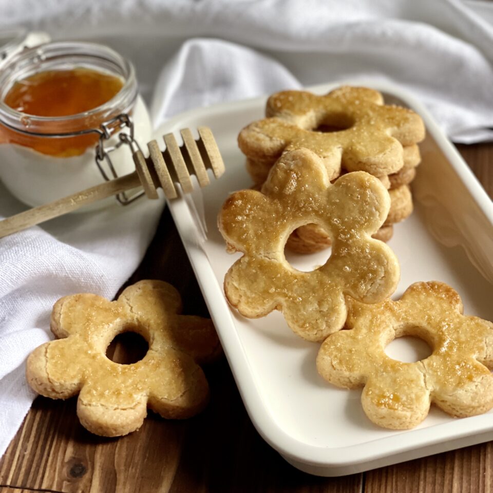 Genoese shortbread biscuits (canestrelli)