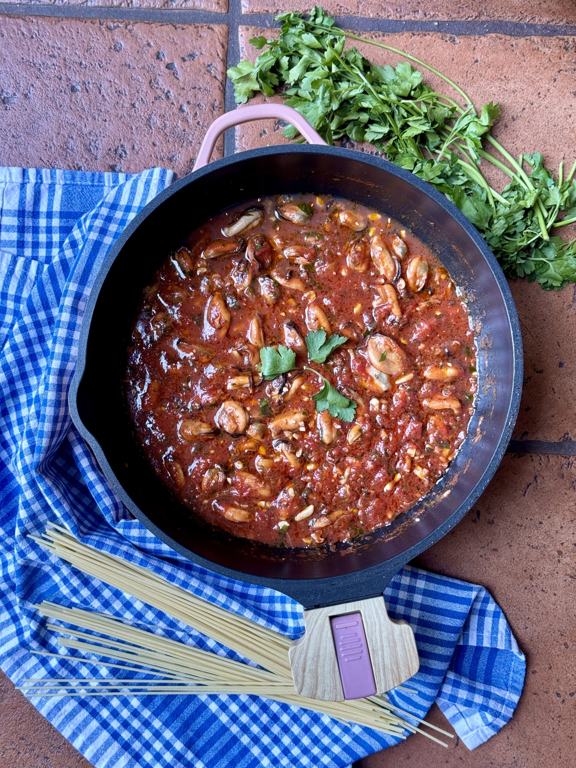Ligurian mussel sauce