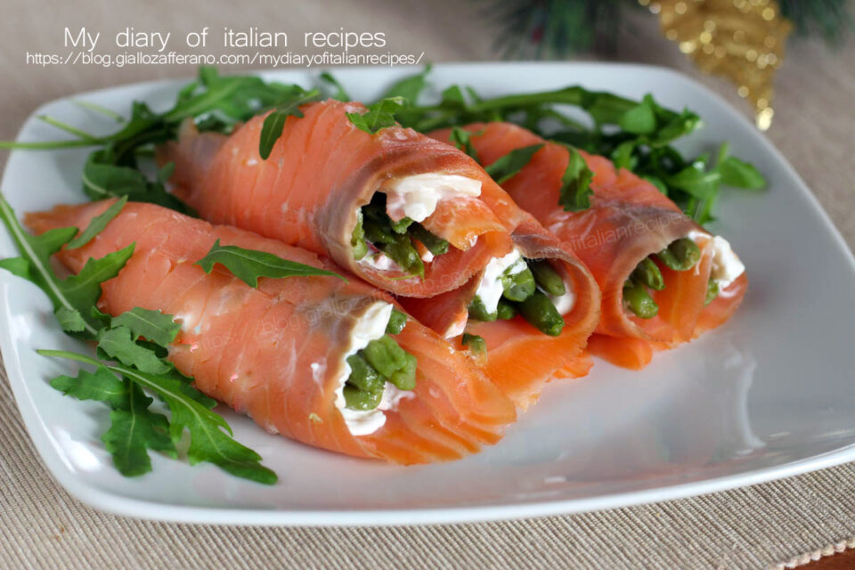 Stuffed smoked salmon rolls