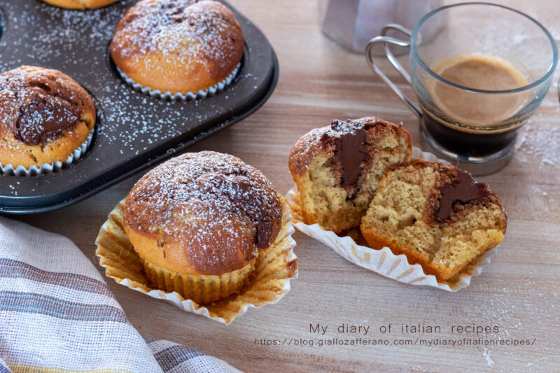 Coffee muffins with nutella filling