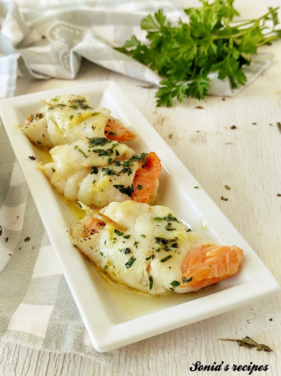 Rolls of plaice and salmon