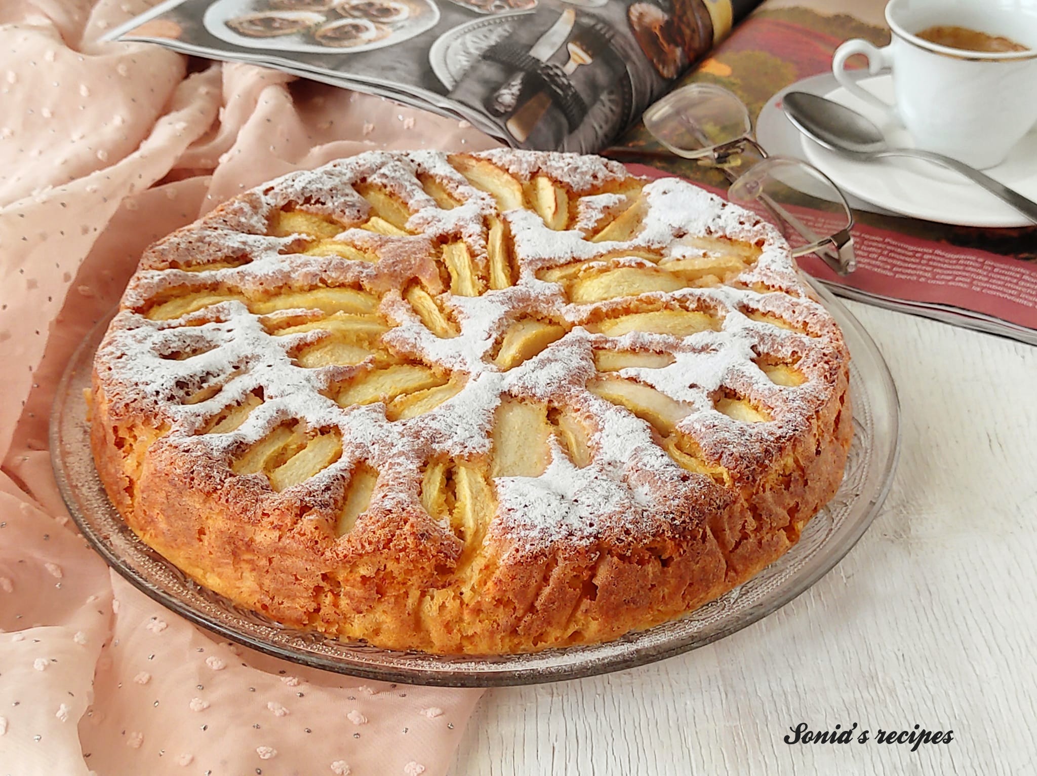 Easy apple and carrot cake | Sonia&amp;#39;s recipes
