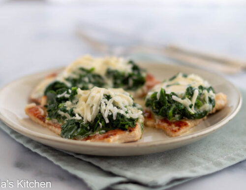 Spinach and chicken with mozzarella