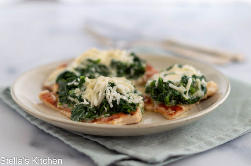 Spinach and chicken with mozzarella