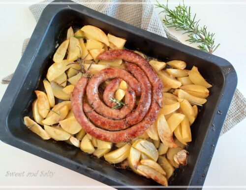 Potatoes and sausages in ale