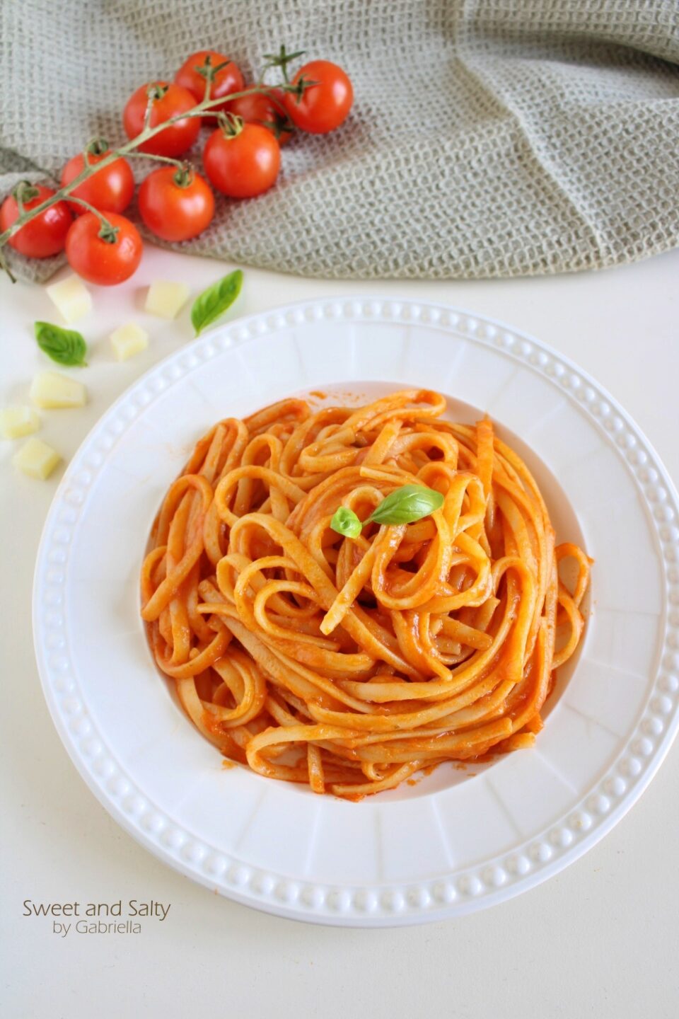 Pasta with Tomato and Scamorza