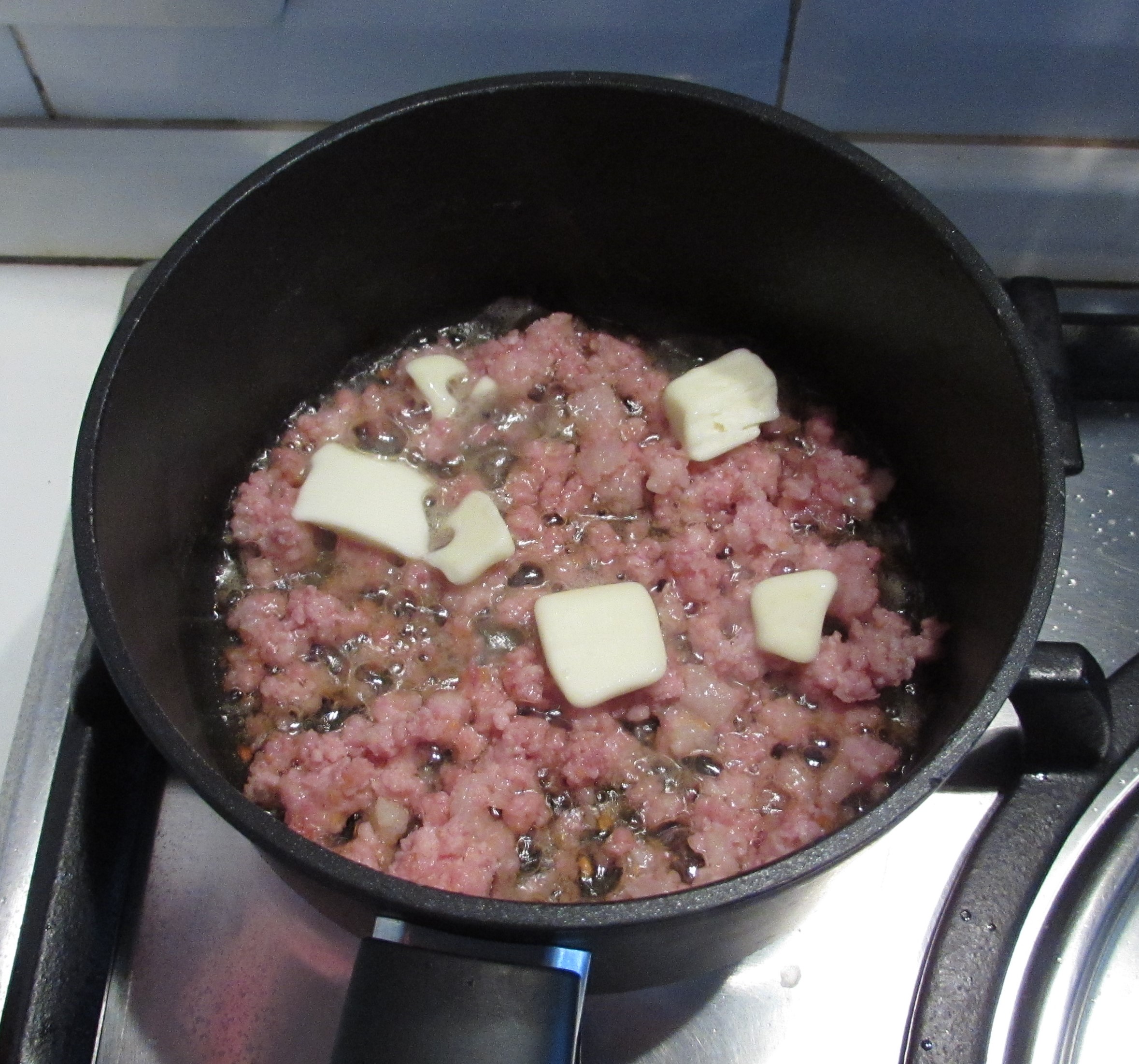 Chopped bacon for slowcooker bolognese sauce