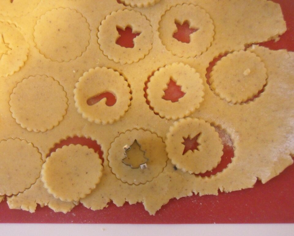 cut biscuits for linzer cookies by tasty corner