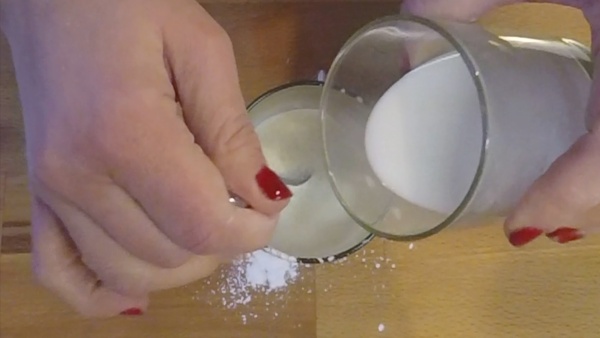 authentic crema catalana recipe dissolve cornstarch in milk
