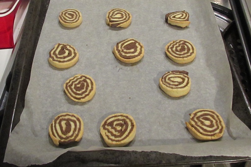 bake the glutenfree chocolate pinwheel cookies