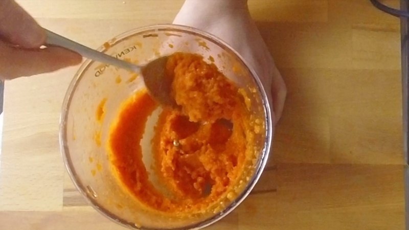 blend the carrot sauce for the lentil loaf