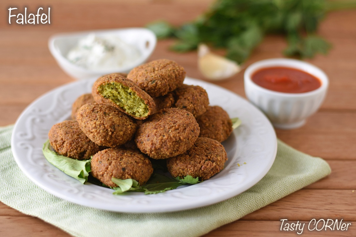 authentic chickpeas falafel crispy lebanese islaelian with raw chickpeas and the mistakes not to make easy recipe by tasty corner