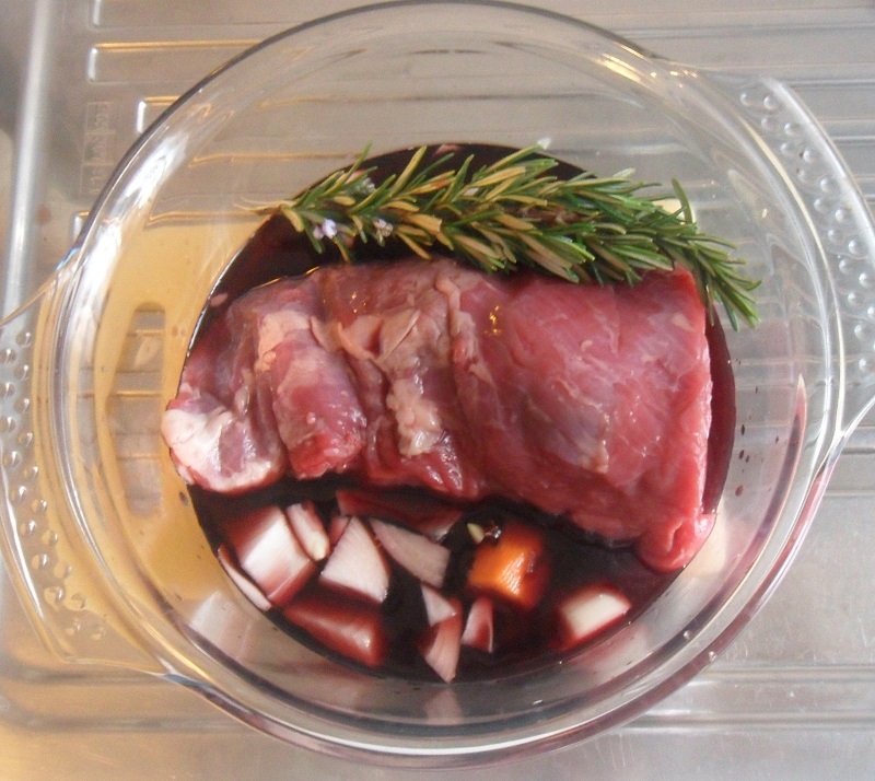 marinate the beef in wine and in the aromas for braising
