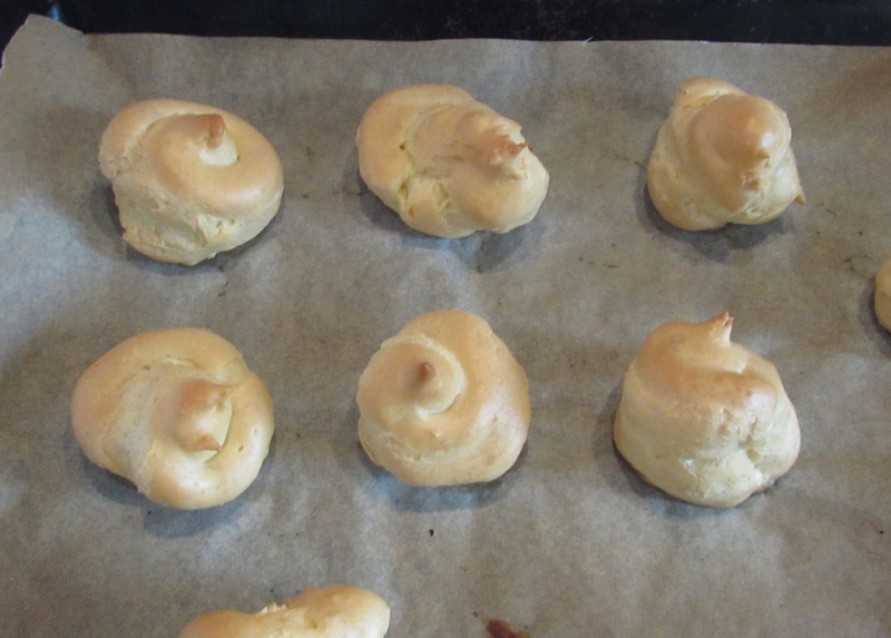 how to bake cream puffs