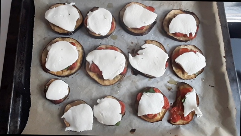 put the mozzarella on the low-carb mini eggplant pizzas