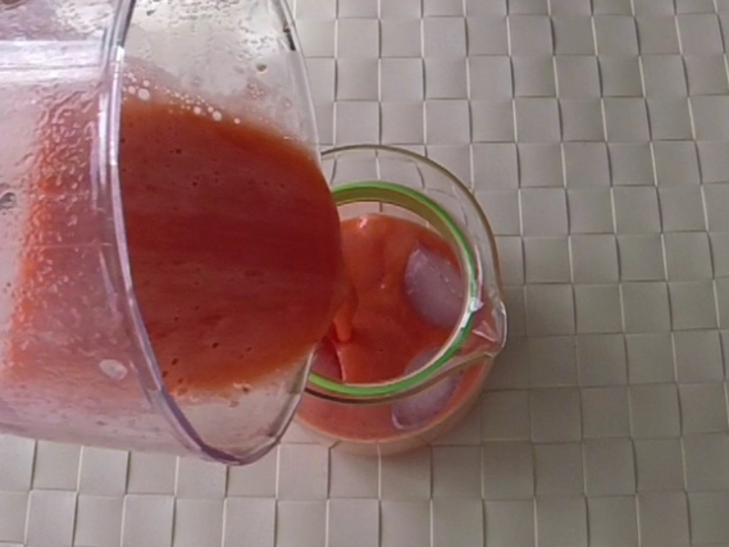 serve strawberry lemonade over ice