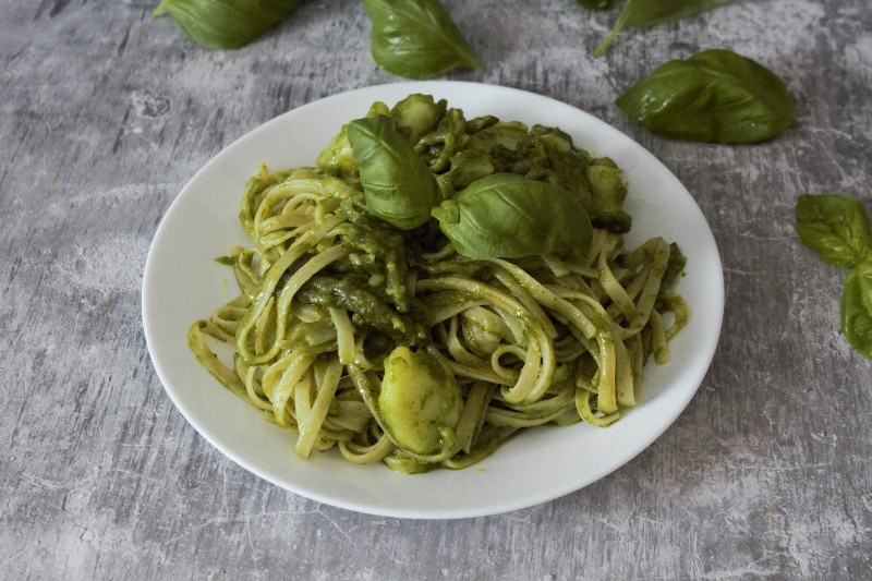 Trenette al pesto, potatoes and green beans - The Licious Recipes