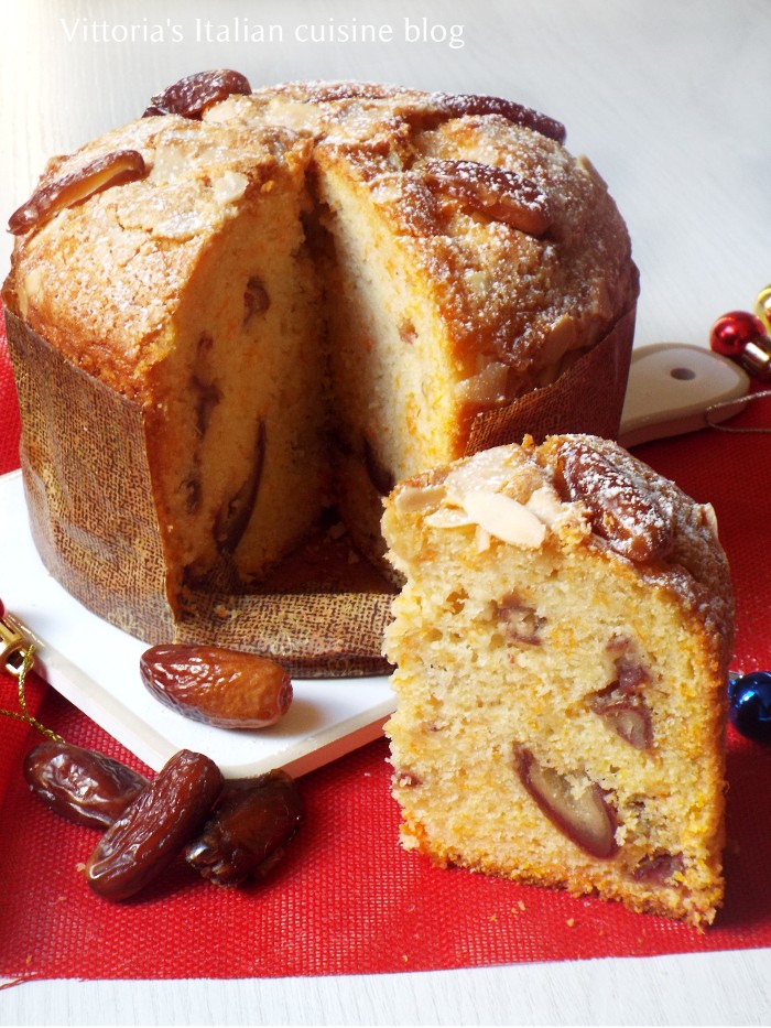 Pumpkin and dates panettone 