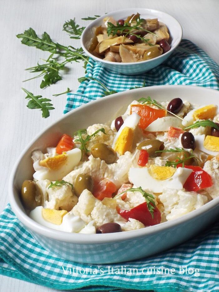 Cauliflower salad with pickles and eggs