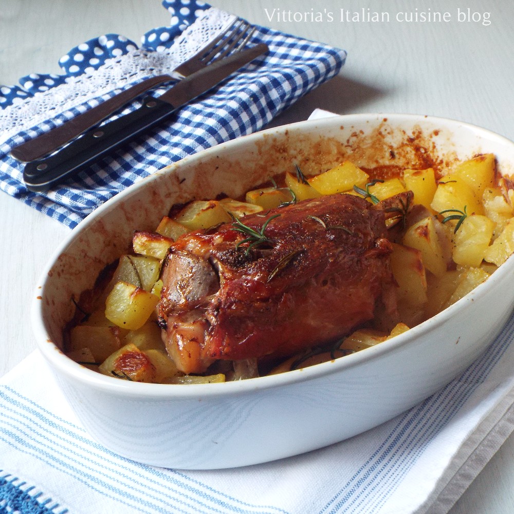 Roast pork with potatoes