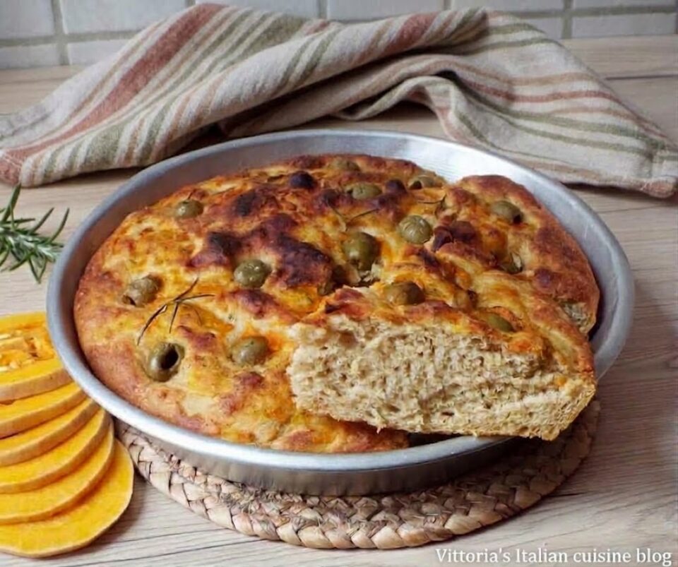 Pumpkin and olive focaccia.. how good is pumpkin!