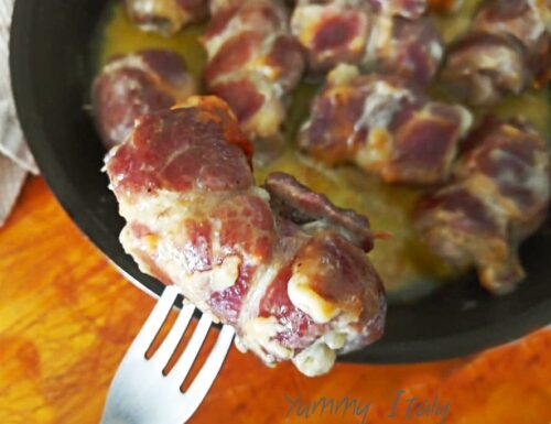 BACON AND SCAMORZA ROLLS