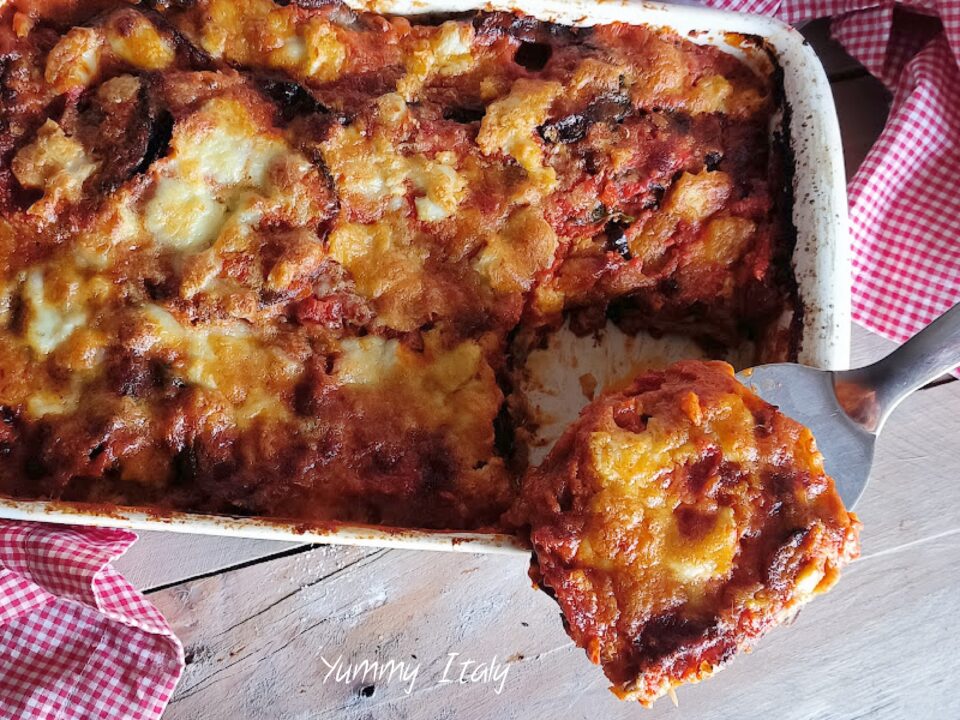 AUBERGINE PARMIGIANA - Yummy Italy