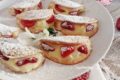 SWEET TACOS WITH CREAM AND STRAWBERRIES